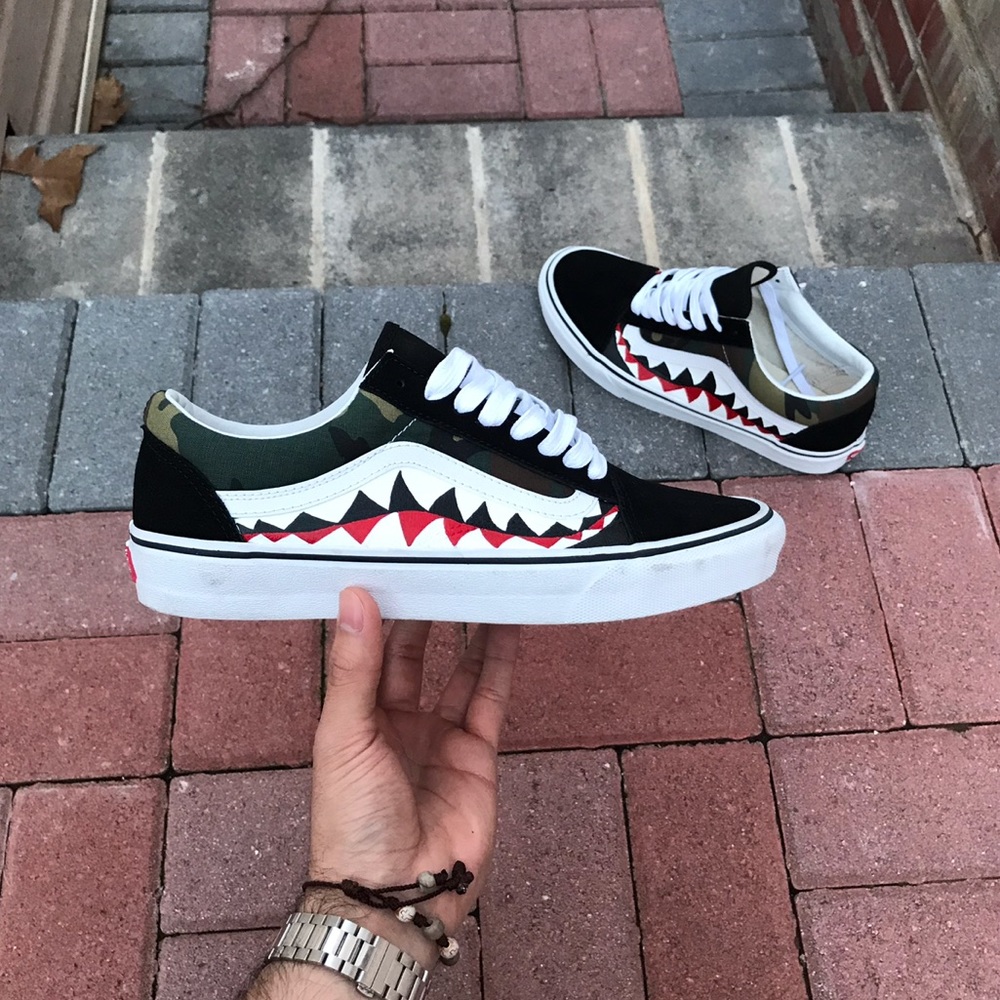 Custom Camo Vans.🎨